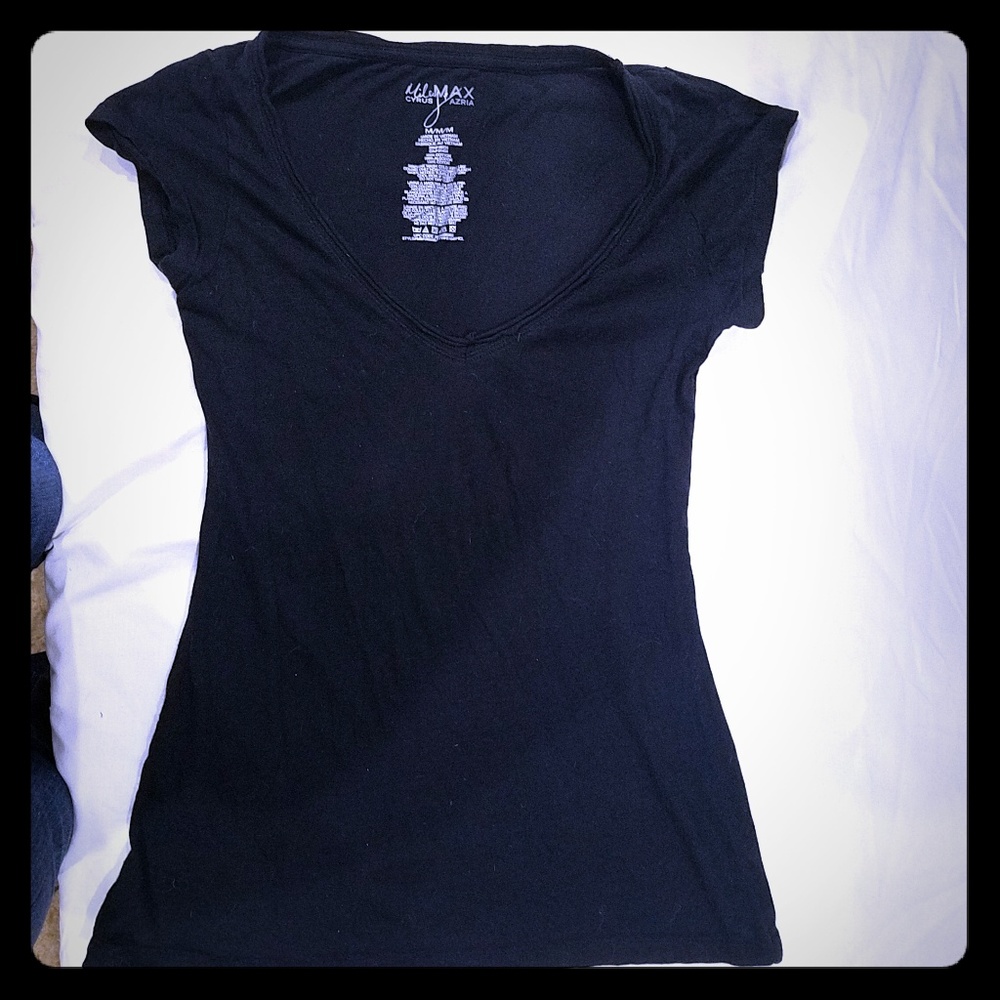 Black fitted Tshirt